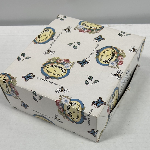 VTG Blue Sky Clayworks Butterfly's Welcome Wild Flower Seeds Plaque Wall Hanging - Picture 5 of 6